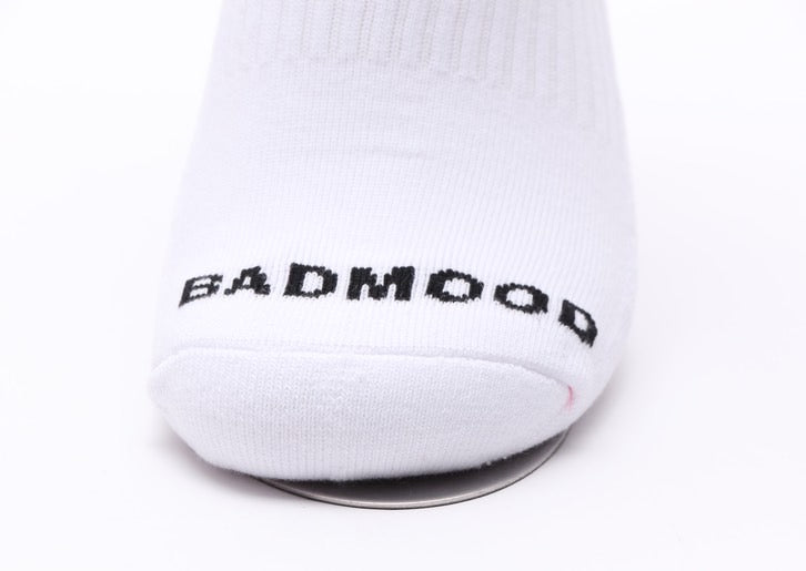 FRESH WHITE SOCKS