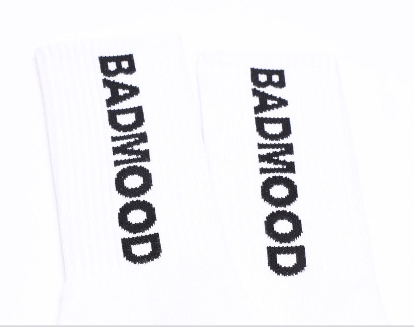 FRESH WHITE SOCKS