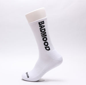 FRESH WHITE SOCKS